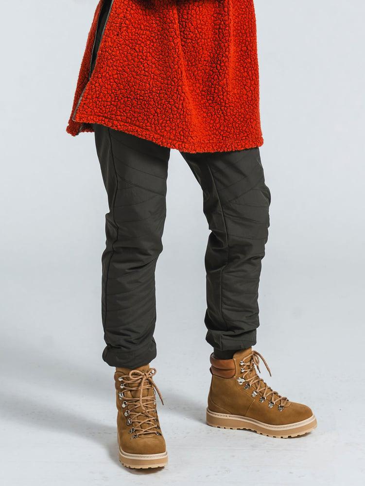 W Mora Hybrid Pant