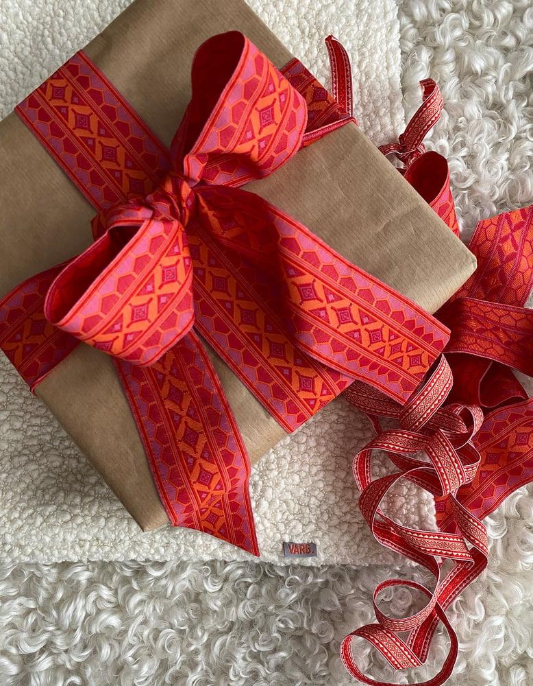Gift Wrapping